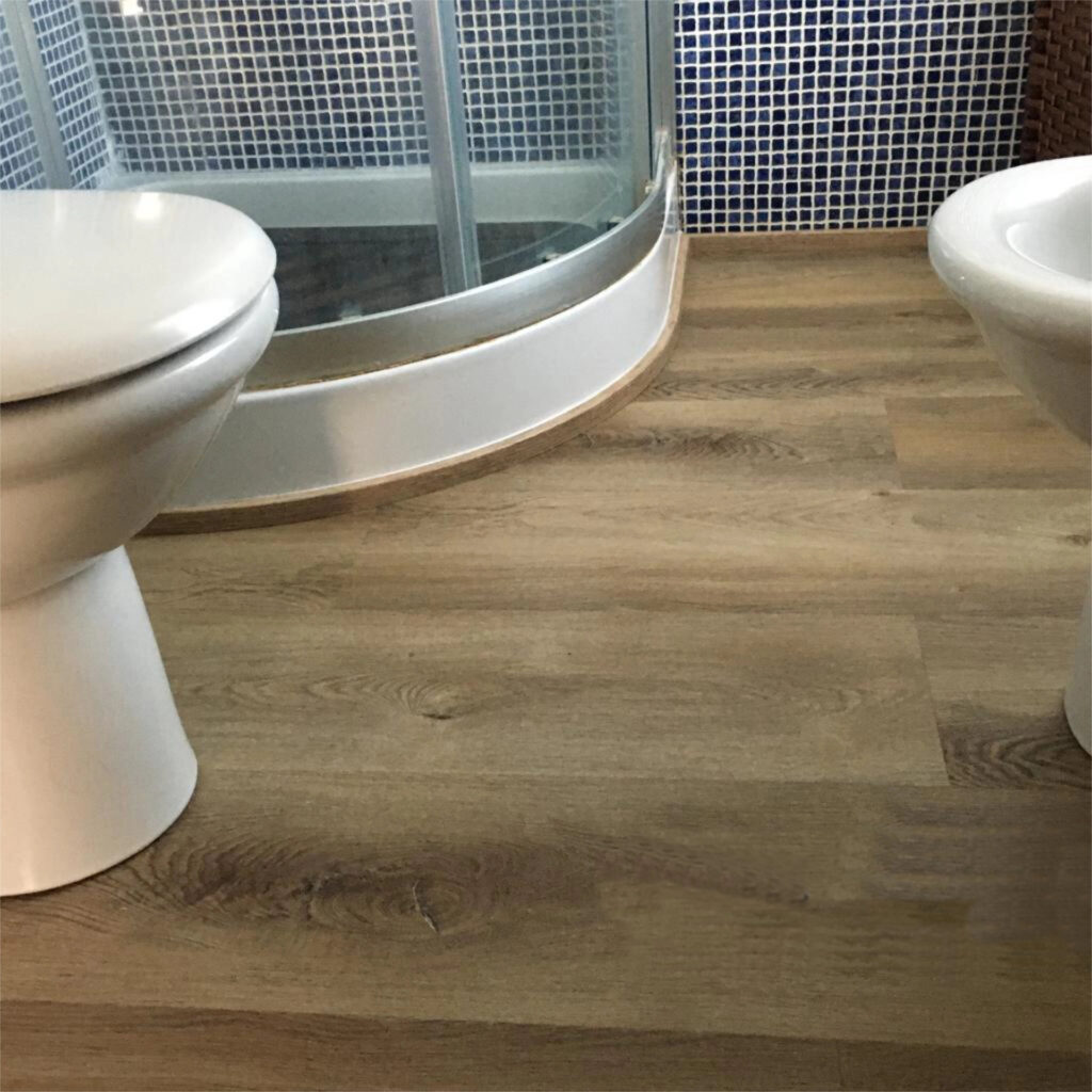 Suelos Vinílicos SPC de alta resistencia con acabado madera, modelo Roma colección C-70 Nature Floor